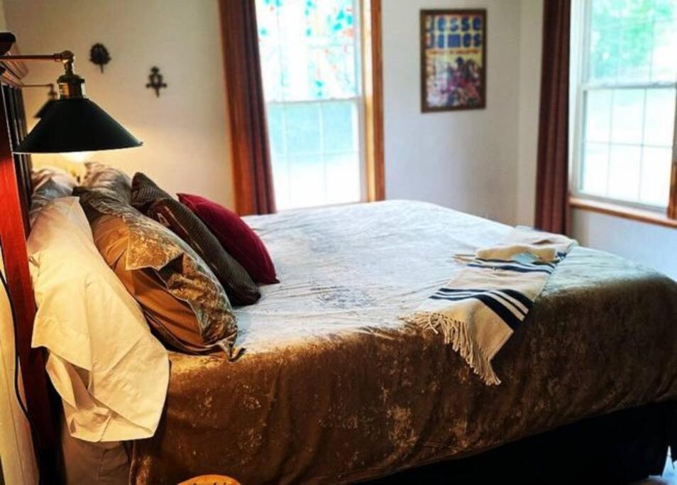The Hideaway At Bear Mountain Log Cabins Eureka Springs Esterno foto